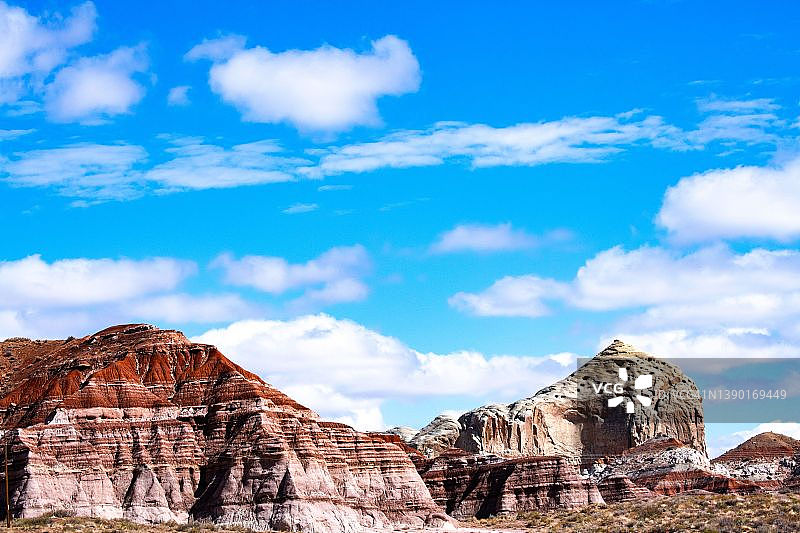 犹他州89号公路岩石孤丘图片素材