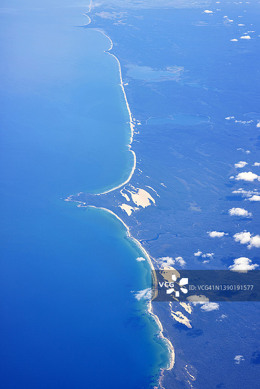 澳大利亚蓝色海岸线海滩航拍图片素材