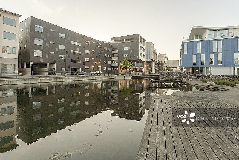 瑞典马尔默新尼哈芬港现代住宅图片素材