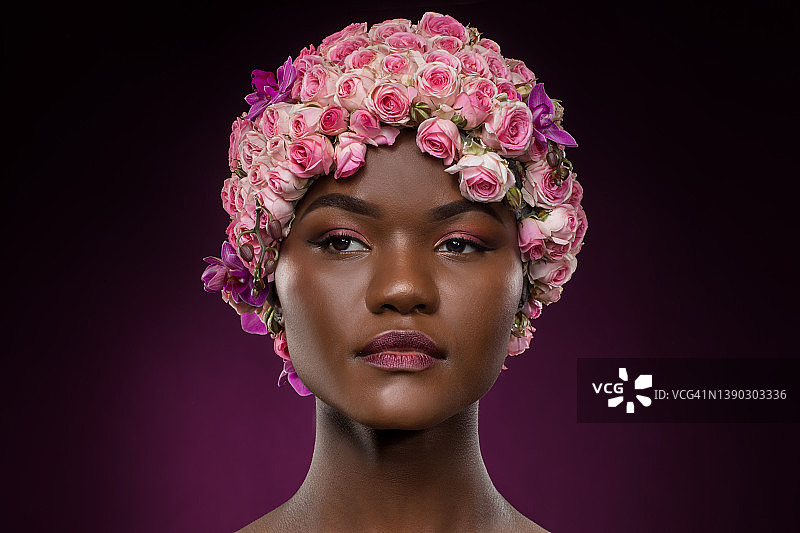 非洲花卉女王的头像特写图片素材