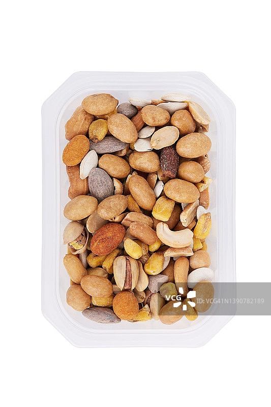 白色背景中塑料包装的混合坚果图片素材