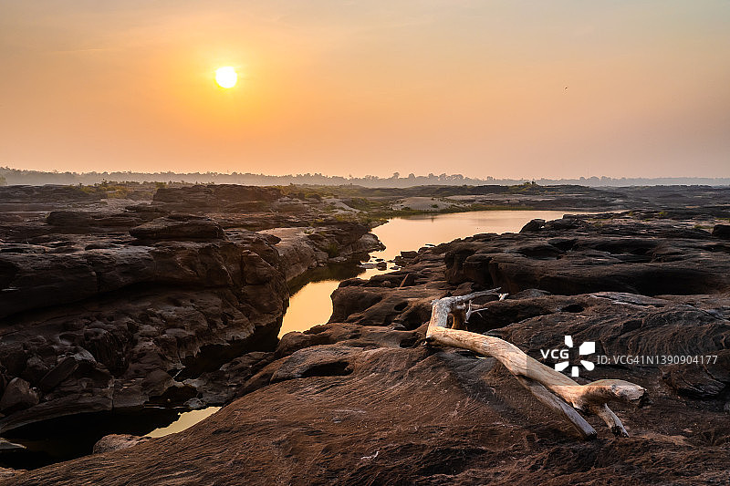 湄公河河谷三潘博国家公园的俯视图图片素材