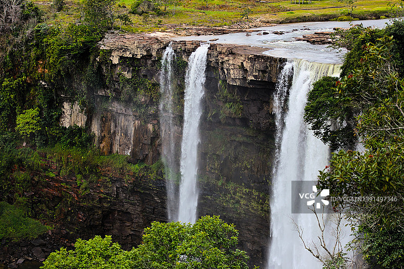 委内瑞拉卡玛瀑布图片素材