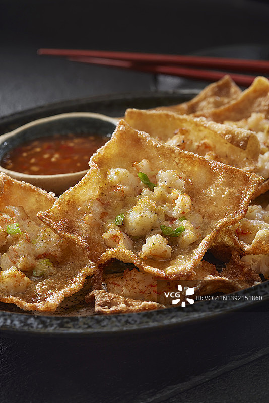 香脆鲜虾云吞图片素材