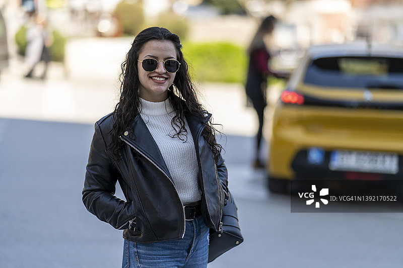 在城市中图片素材