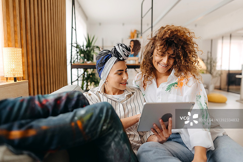 在线观看短片图片素材