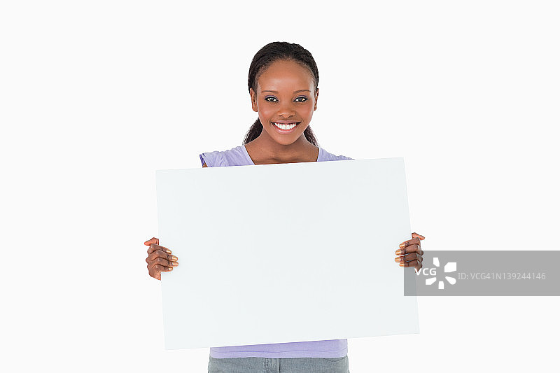 女人在白色背景上手持占位符图片素材