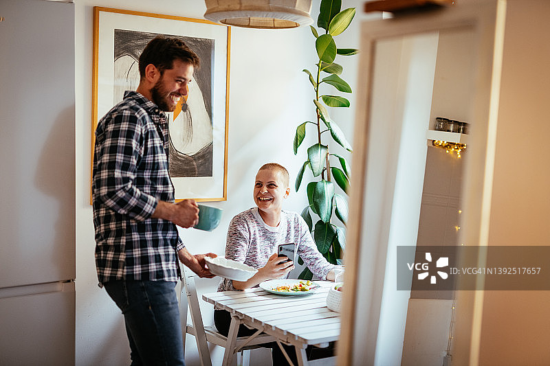癌症女患者的居家健康午餐图片素材