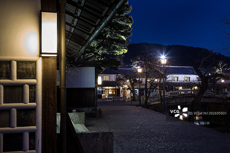 日本仓敷美观历史街区夜景图片素材