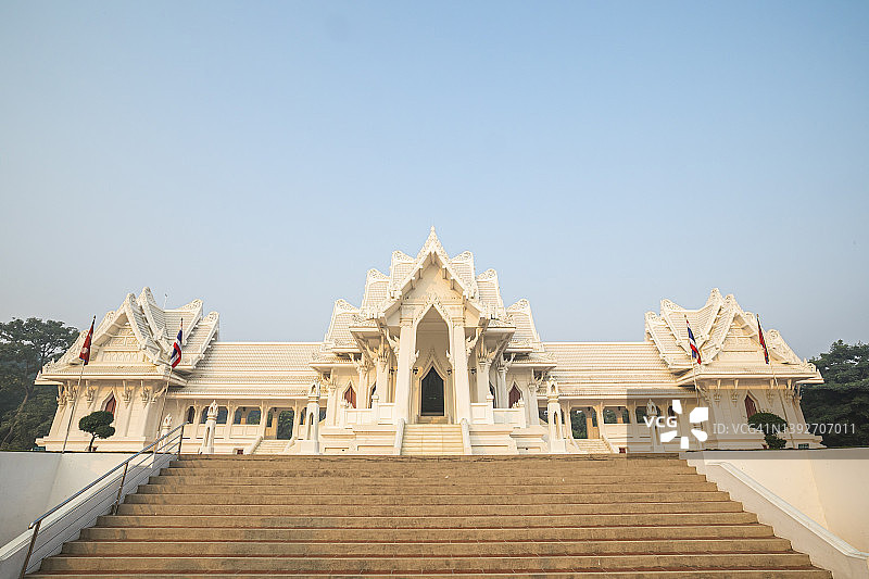 尼泊尔蓝毗尼的泰国皇家寺院图片素材