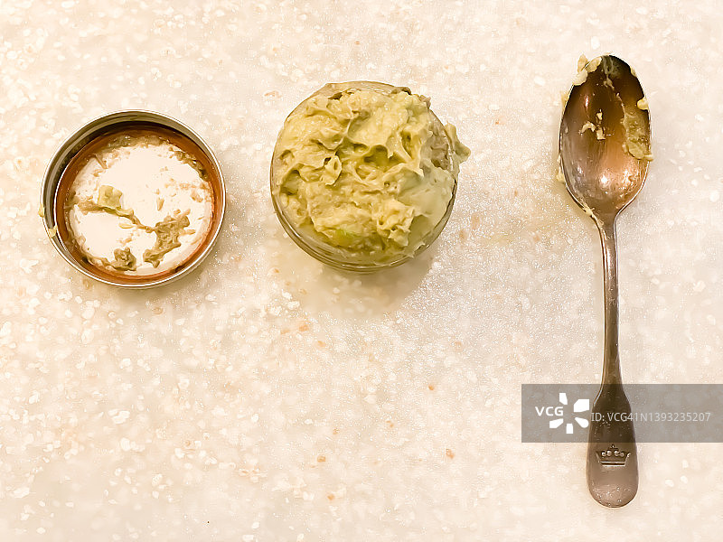 自制牛油果面膜磨砂膏图片素材