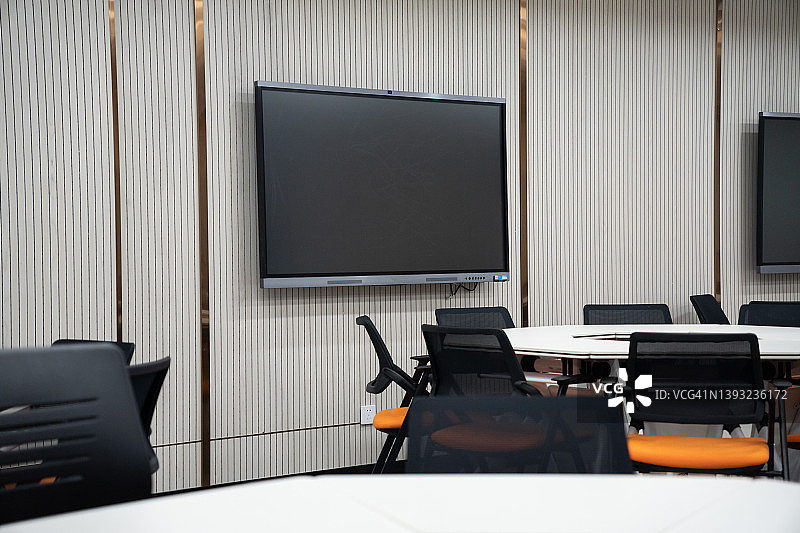 教室里的空白屏幕图片素材