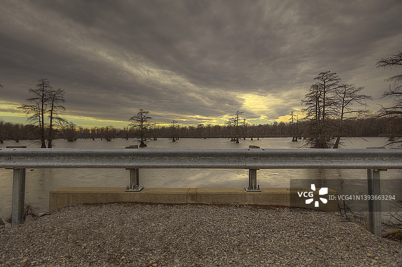 湖边护栏图片素材