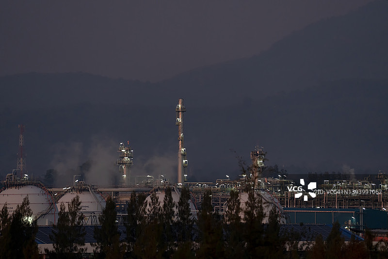 炼油厂和石油化工厂图片素材