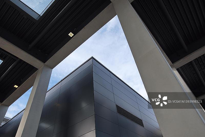 德国柏林勃兰登堡机场航站楼建筑细节图片素材