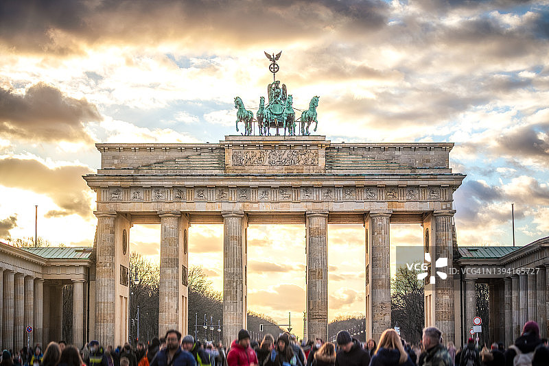 勃兰登堡门日落景观图片素材