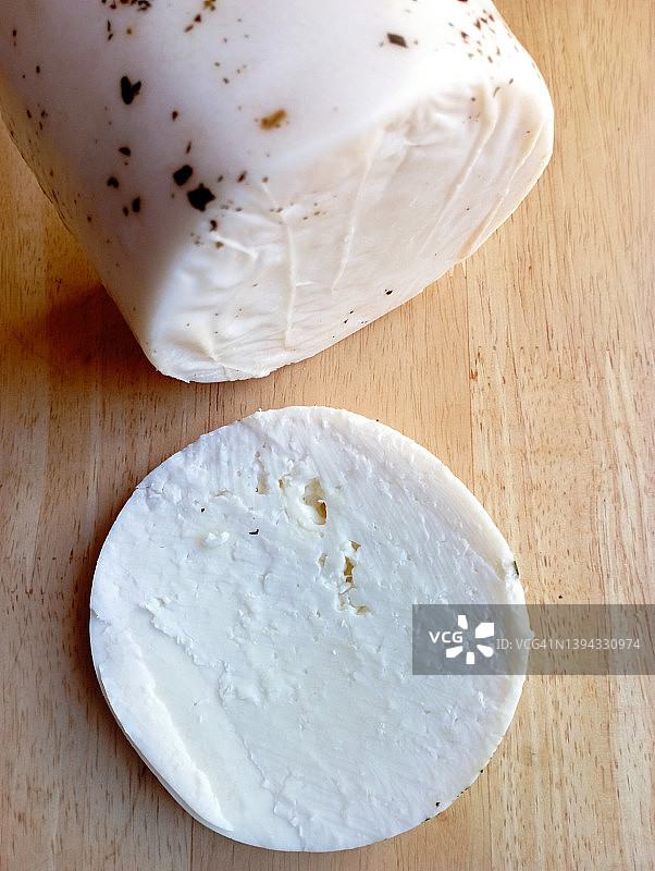 希腊绵羊奶酪塔拉加尼图片素材