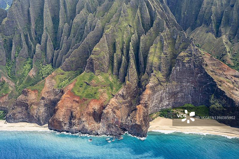 美国夏威夷考艾岛纳帕利海岸航拍图片素材