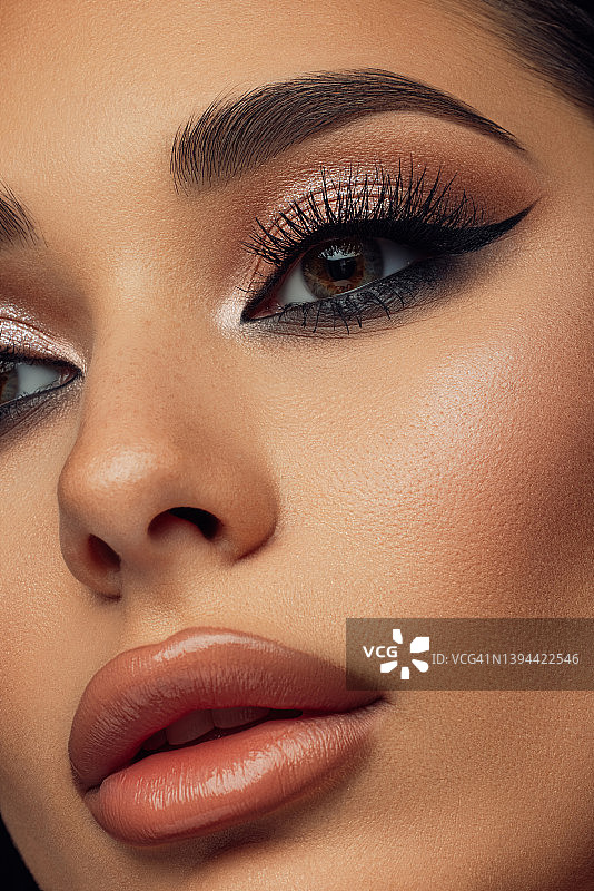 漂亮的女人图片素材