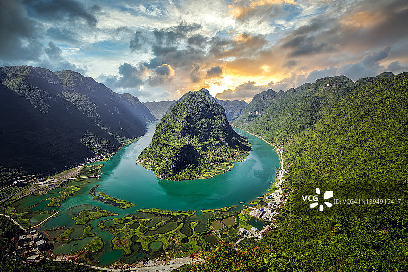 红水河弯图片素材