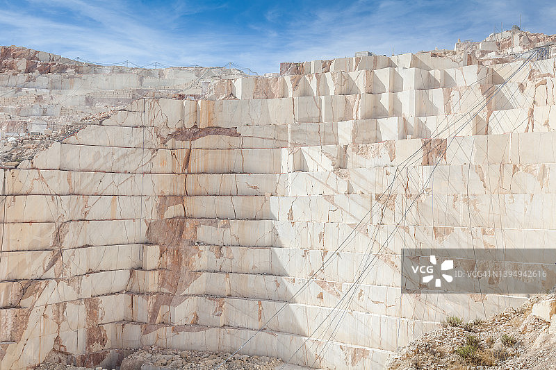 白色大理石采石场图片素材