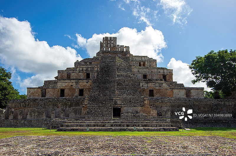墨西哥坎佩切州埃兹纳五层建筑图片素材