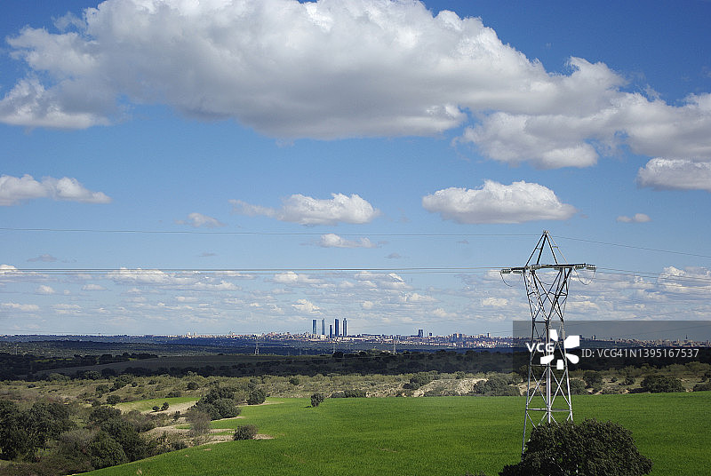 西班牙马德里城市电力图片素材