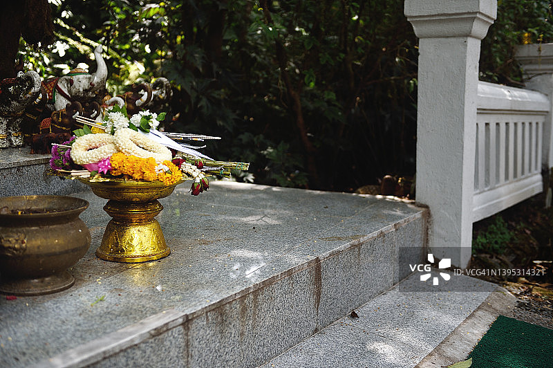 茵他侬山纪念碑图片素材