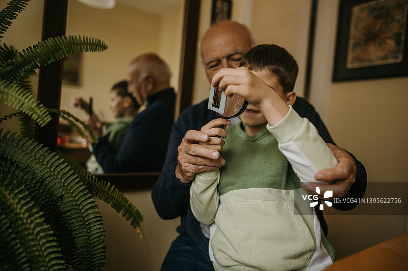 观看幻灯片图片素材