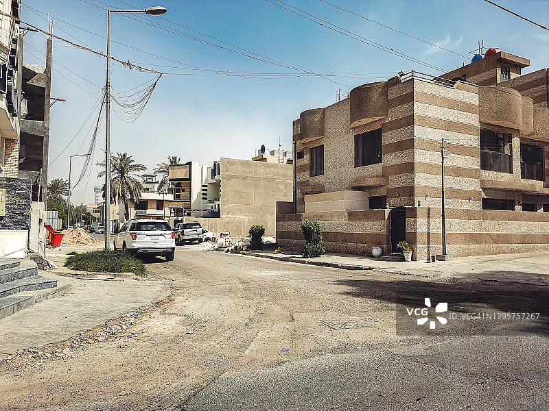 巴格达街道和商店的移动设备照片图片素材