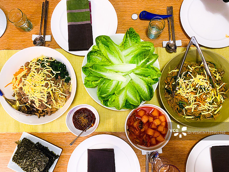 自制韩式晚餐图片素材