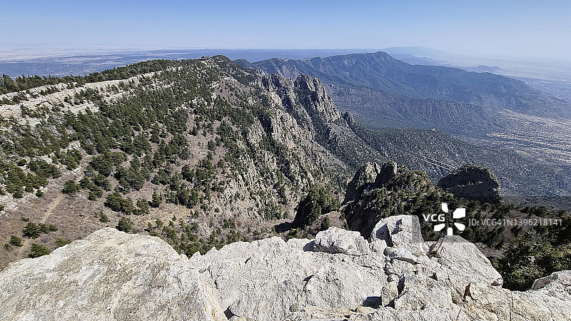 新墨西哥州阿尔伯克基桑迪亚峰全景图片素材