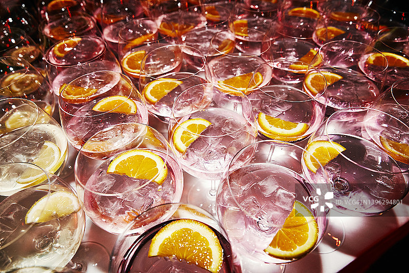 金酒鸡尾酒图片素材