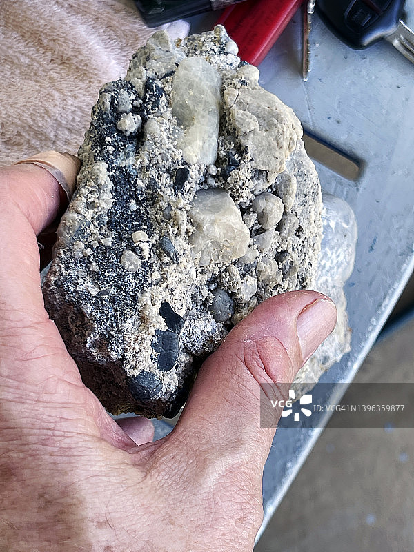 锡矿石图片素材