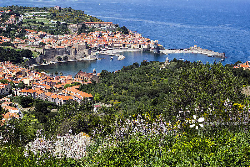 法国科利乌尔鸟瞰图片素材