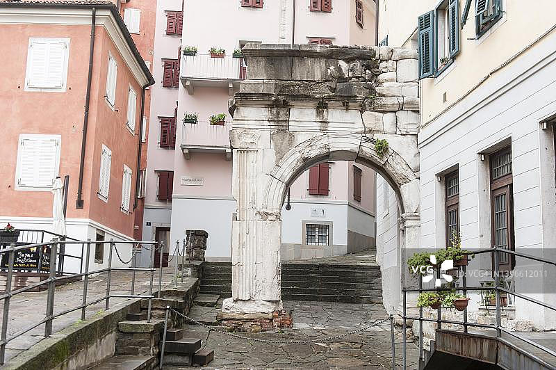意大利的里雅斯特里卡多拱门图片素材