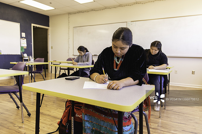 女高中生图片素材