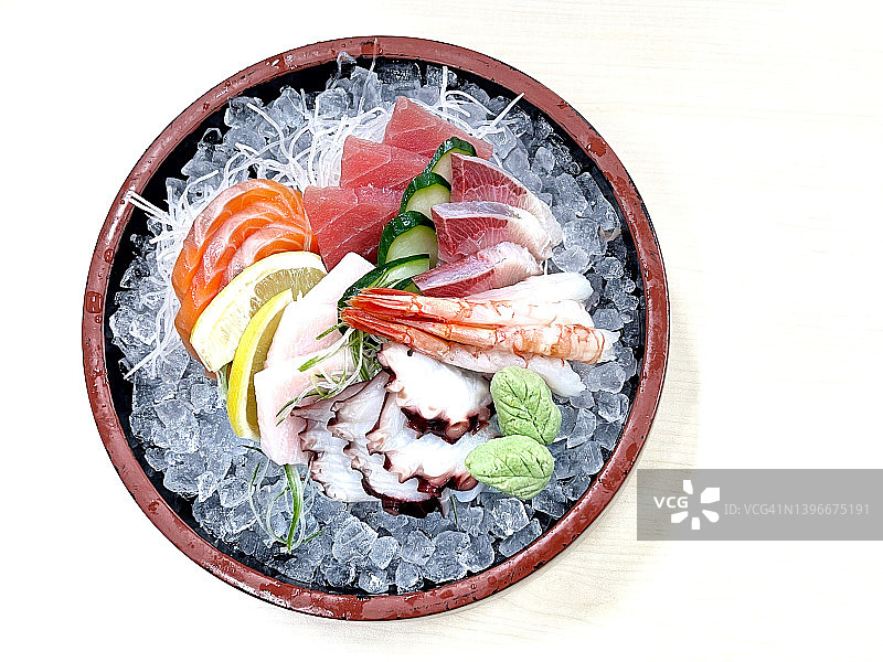 日式刺身海鲜拼盘图片素材