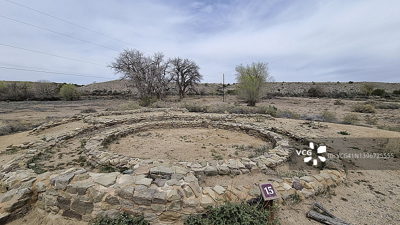 阿兹特克遗址国家纪念碑全景，新墨西哥州图片素材
