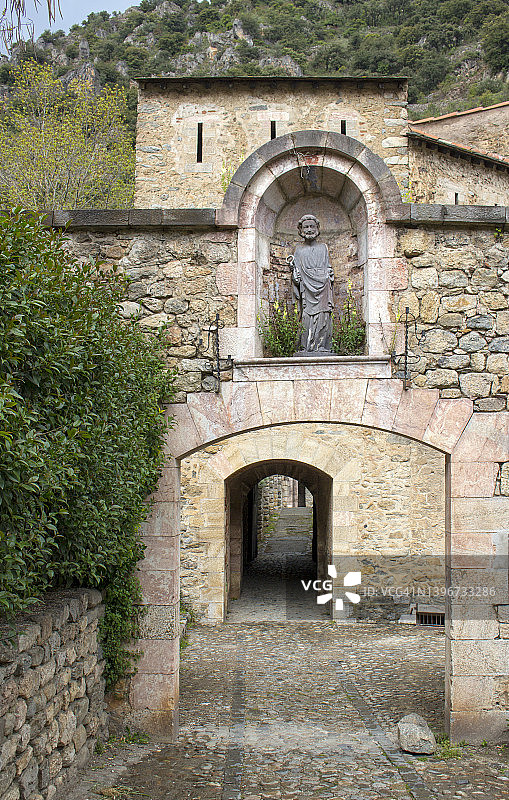 法国孔夫朗自由城的圣彼得门图片素材