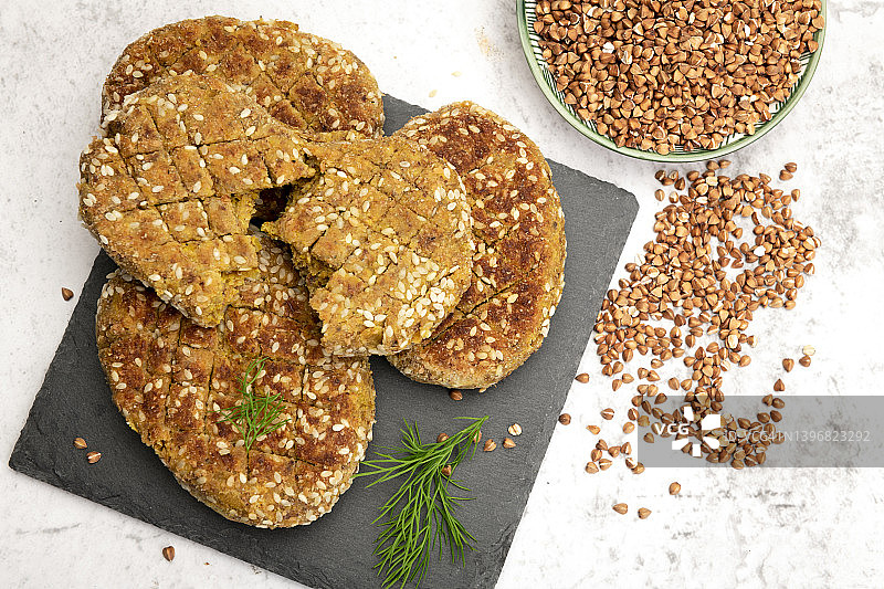荞麦素食肉饼图片素材
