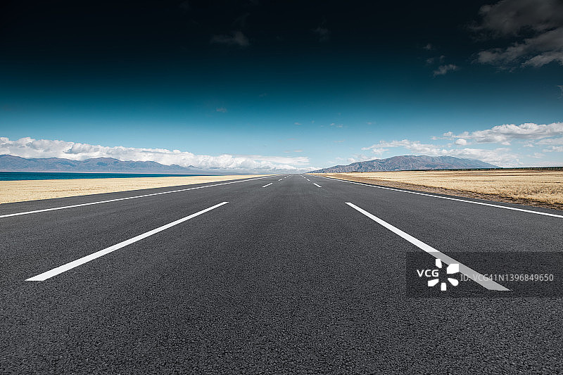 沥青路面图片素材