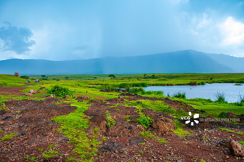 坦桑尼亚马尼亚拉湖国家公园的泥土图片素材