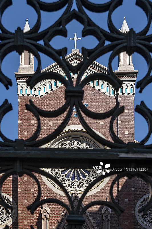 土耳其伊斯坦布尔贝伊奥卢区的帕多瓦圣安东尼教堂图片素材