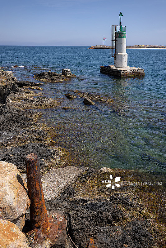 法国滨海韦尔港入口图片素材