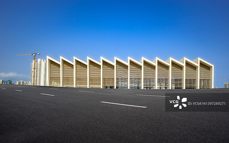 建筑外观与道路图片素材