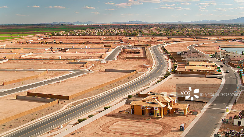 亚利桑那州马里科帕在建房屋鸟瞰图图片素材