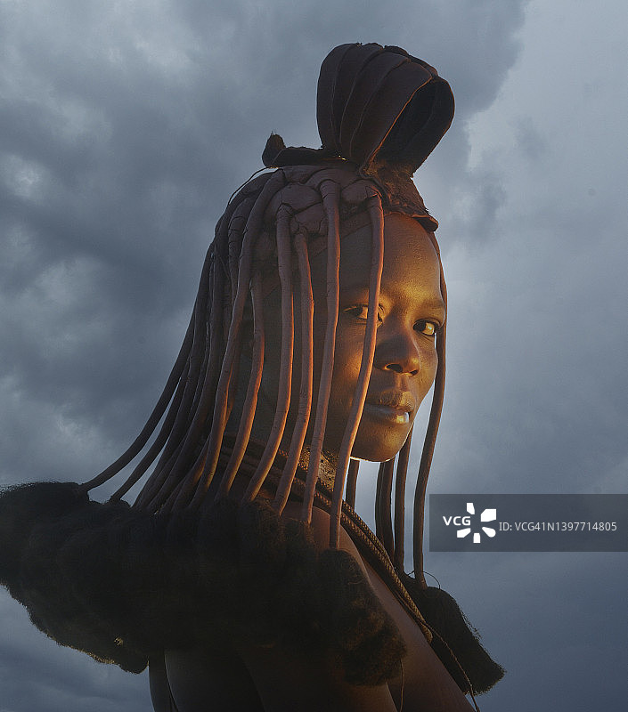 纳米比亚辛巴族妇女肖像图片素材