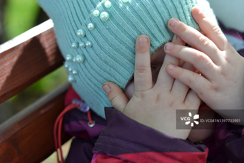 小女孩肖像图片素材