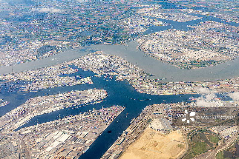 安特卫普港口鸟瞰图图片素材